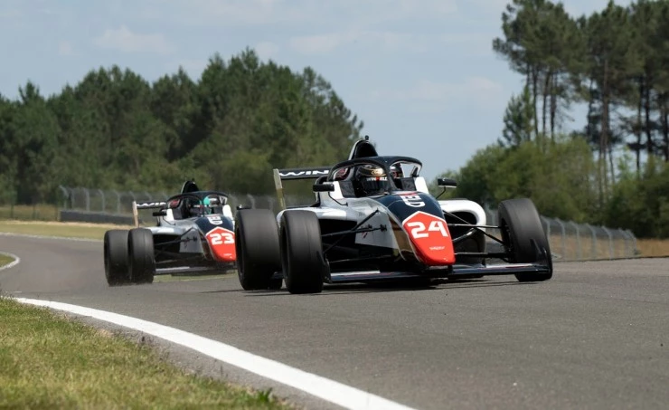 Быстрее ветра 2025 скачать с торрента Быстрее ветра 2025 скачать с торрента