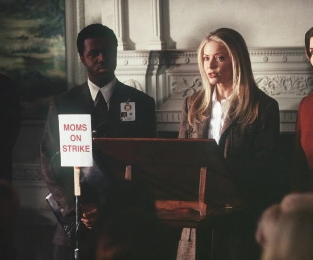 Мама объявила забастовку 2002 скачать с торрента Мама объявила забастовку 2002 скачать с торрента