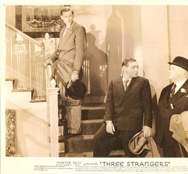 Три незнакомца 1946 скачать с торрента Три незнакомца 1946 скачать с торрента