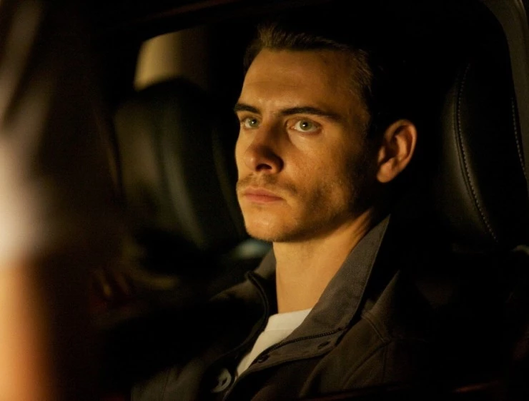 Страх 2012 скачать с торрента Страх 2012 скачать с торрента