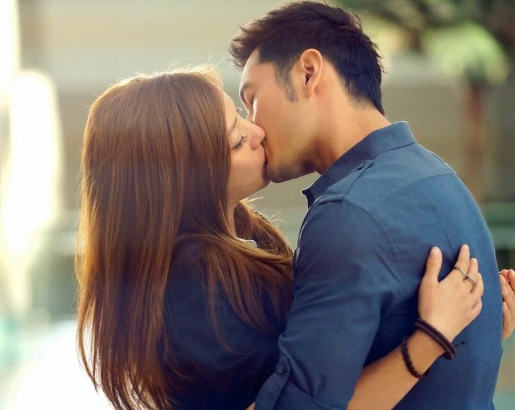 Голливудские приключения 2015 скачать торрентом Голливудские приключения 2015 скачать торрентом