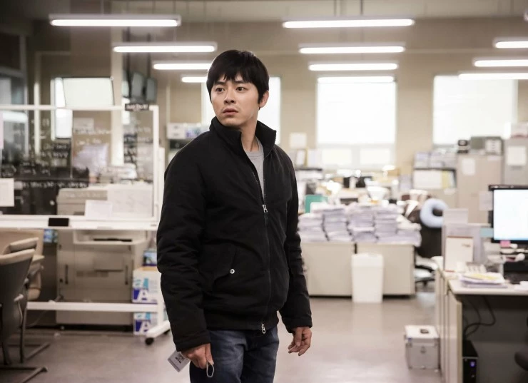 Сенсация: Убийца Лян Чэнь 2015 скачать с торрента Сенсация: Убийца Лян Чэнь 2015 скачать с торрента