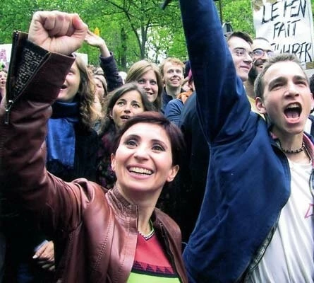 Моя жизнь на льду 2002 скачать с торрента Моя жизнь на льду 2002 скачать с торрента