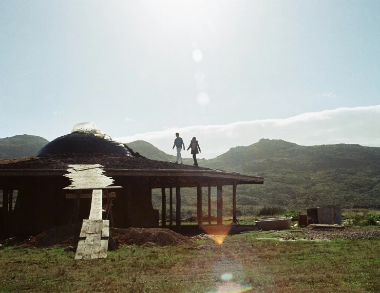 По ту сторону дороги 2010 скачать торрентом По ту сторону дороги 2010 скачать торрентом