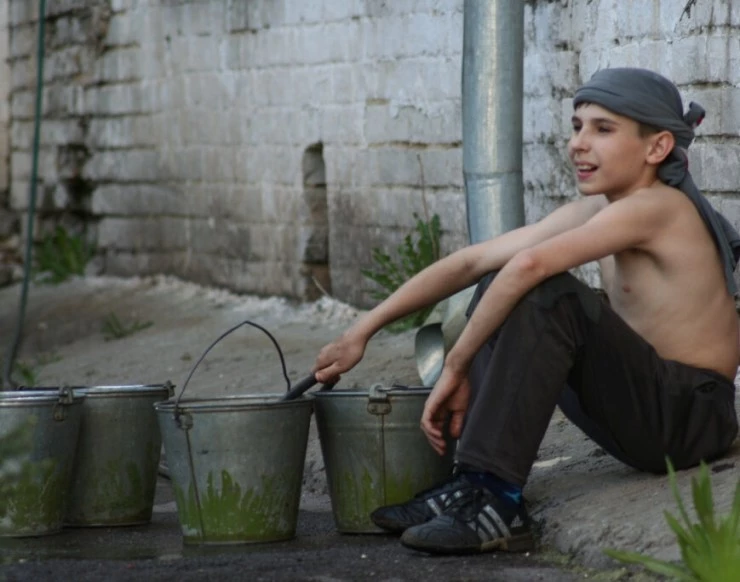 Один в четырех стенах 2007 скачать с торрента Один в четырех стенах 2007 скачать с торрента