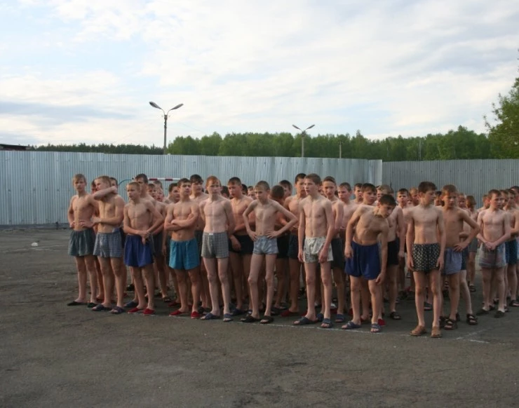 Один в четырех стенах 2007 скачать торрентом Один в четырех стенах 2007 скачать торрентом