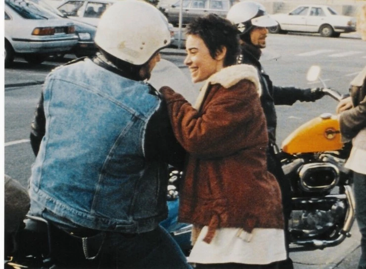 Воображаемая жизнь ангелов 1998 скачать с торрента Воображаемая жизнь ангелов 1998 скачать с торрента