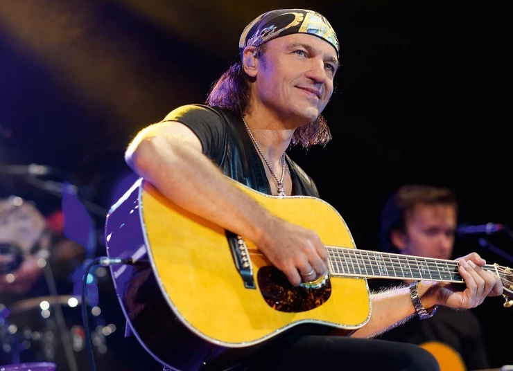 Вечность и один день 2015 скачать через торрент бесплатно Вечность и один день 2015 скачать через торрент бесплатно