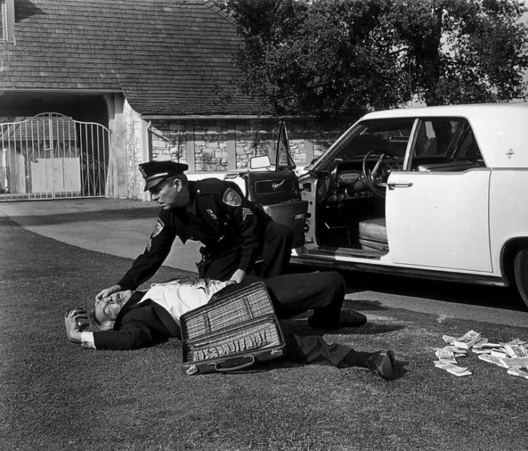 Убийцы 1964 скачать с торрента Убийцы 1964 скачать с торрента