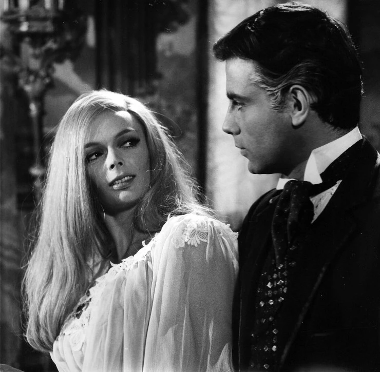 Любовники из могилы 1965 скачать через торрент бесплатно Любовники из могилы 1965 скачать через торрент бесплатно