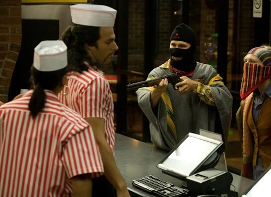 Повторное нападение на булочную 2010 скачать через торрент бесплатно Повторное нападение на булочную 2010 скачать через торрент бесплатно