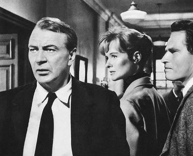 Крушение «Мэри Дир» 1959 скачать с торрента Крушение «Мэри Дир» 1959 скачать с торрента