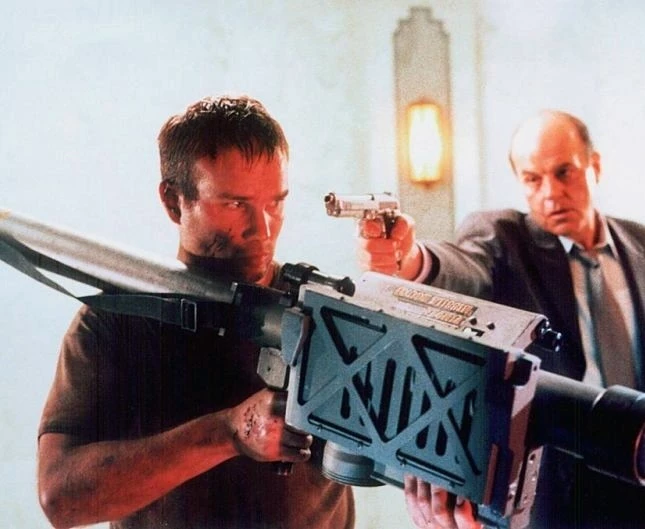 Лифт 2001 скачать торрентом Лифт 2001 скачать торрентом