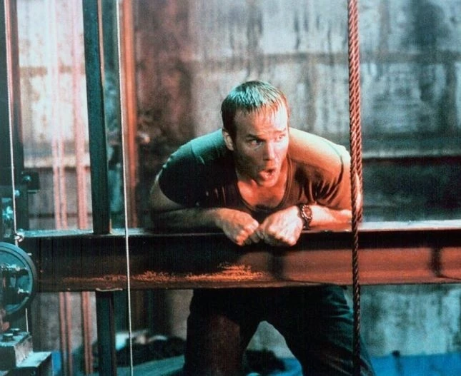 Лифт 2001 скачать через торрент бесплатно Лифт 2001 скачать через торрент бесплатно