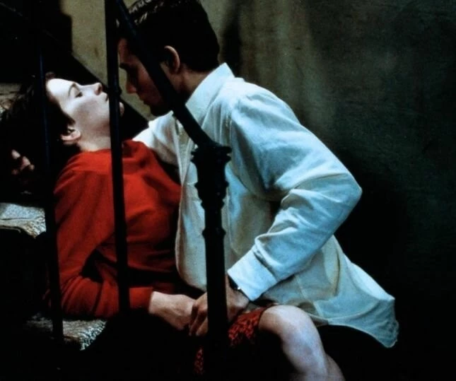 Свидание 1985 скачать с торрента Свидание 1985 скачать с торрента