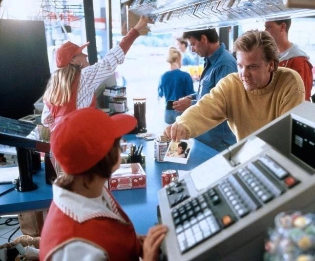 Исчезновение 1993 скачать торрентом Исчезновение 1993 скачать торрентом