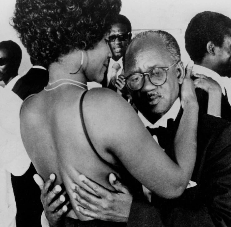 Хала 1975 скачать с торрента Хала 1975 скачать с торрента