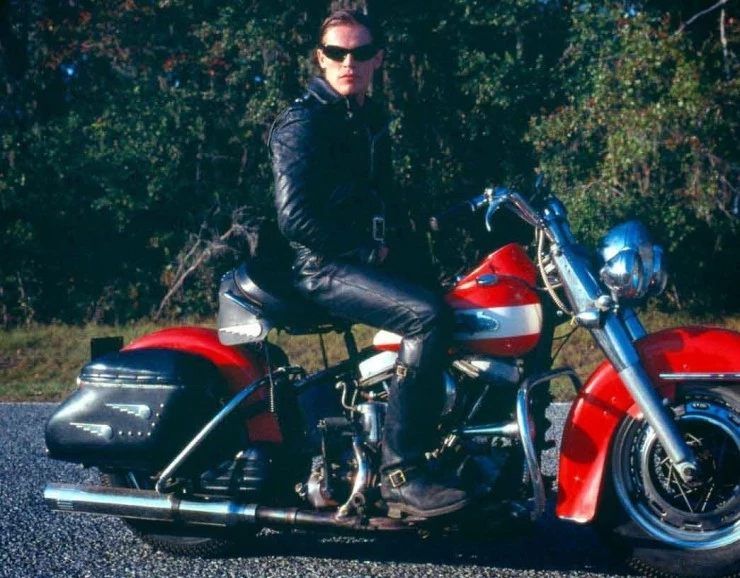 Без любви 1981 скачать торрентом Без любви 1981 скачать торрентом