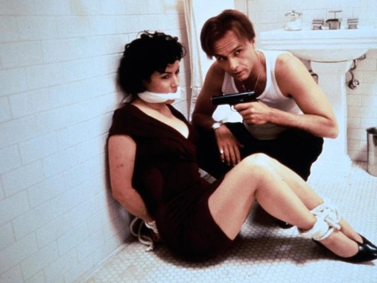 Связь 1996 скачать через торрент бесплатно Связь 1996 скачать через торрент бесплатно