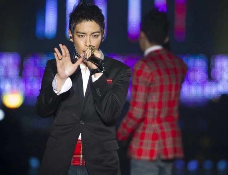 Концерт Big Bang 3D 2010 скачать торрентом Концерт Big Bang 3D 2010 скачать торрентом