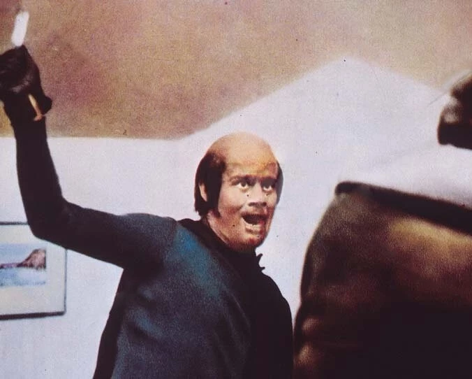 Игуана с огненным языком 1971 скачать через торрент бесплатно Игуана с огненным языком 1971 скачать через торрент бесплатно