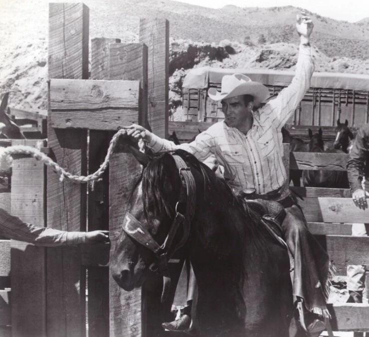 Неприкаянные 1961 скачать торрентом Неприкаянные 1961 скачать торрентом