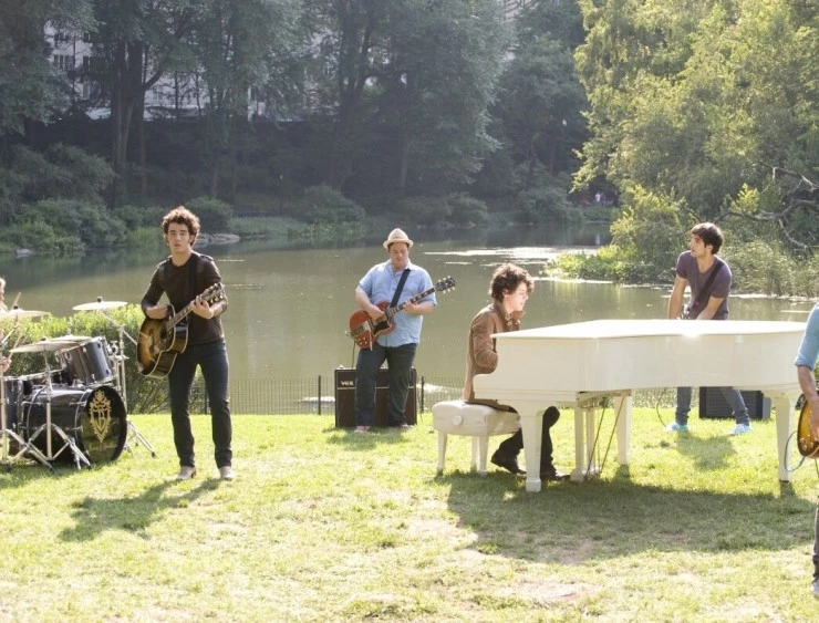 Концерт братьев Джонас 2009 скачать через торрент бесплатно Концерт братьев Джонас 2009 скачать через торрент бесплатно