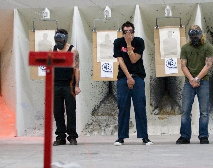 Придурки 2006 скачать торрентом Придурки 2006 скачать торрентом