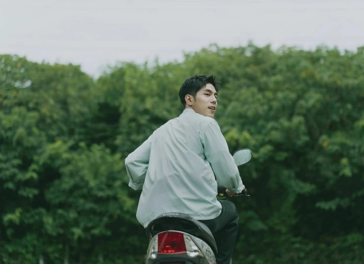 Болен тобой 2025 скачать торрентом Болен тобой 2025 скачать торрентом