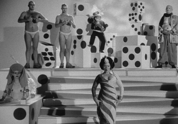 Запретная зона 1980 скачать торрентом Запретная зона 1980 скачать торрентом