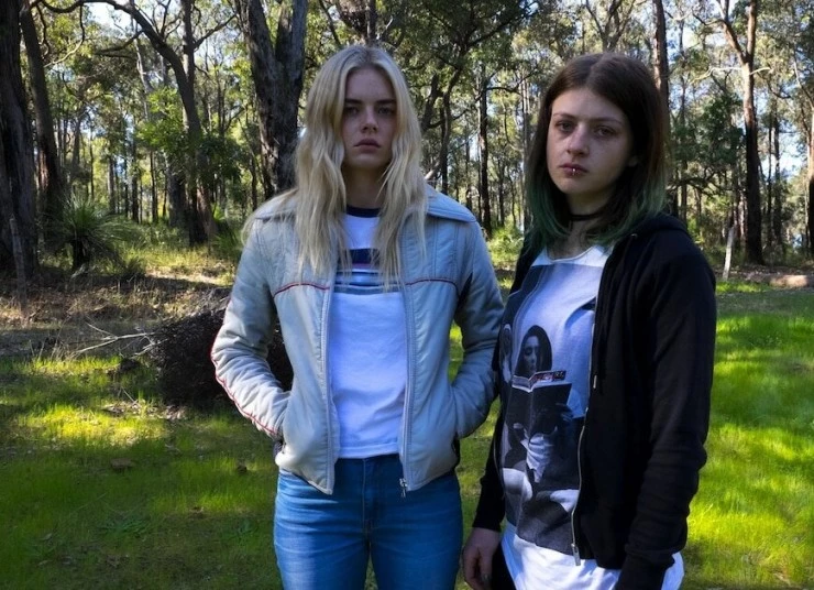 Плохая девочка 2016 скачать через торрент бесплатно Плохая девочка 2016 скачать через торрент бесплатно