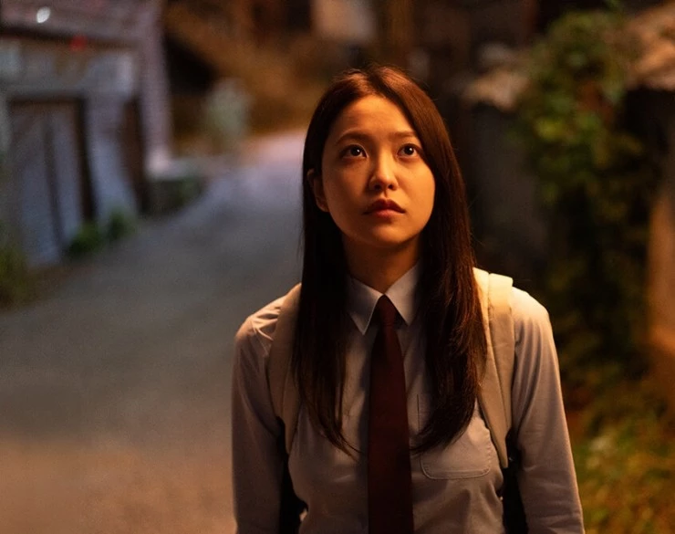 Игра с призраком 2025 скачать через торрент бесплатно Игра с призраком 2025 скачать через торрент бесплатно