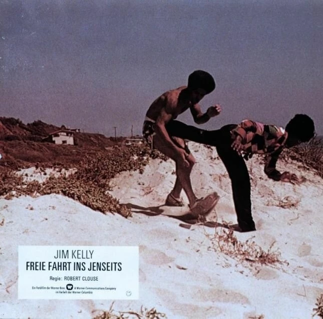 Джонс – Черный пояс 1974 скачать с торрента Джонс – Черный пояс 1974 скачать с торрента