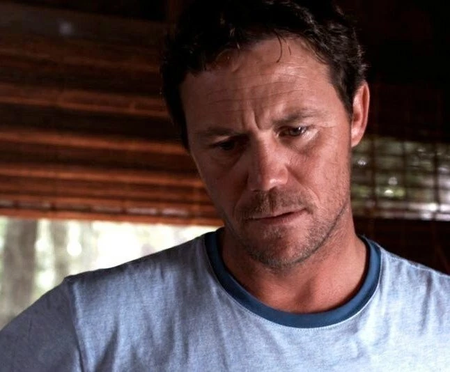 Паразит 2010 скачать торрентом Паразит 2010 скачать торрентом