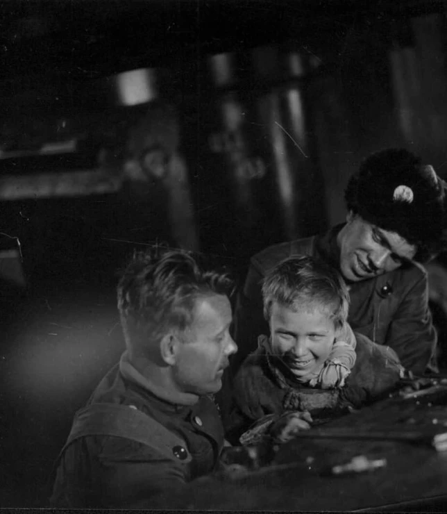 Горизонт 1932 скачать с торрента Горизонт 1932 скачать с торрента