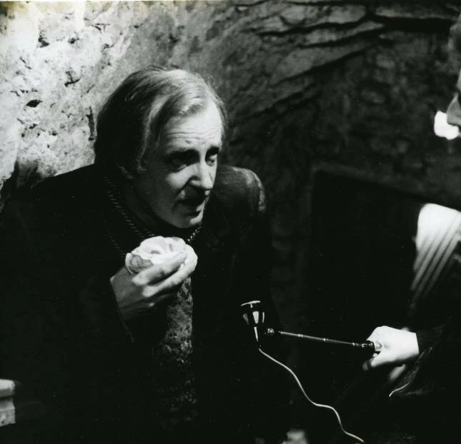 Мастер 1989 скачать через торрент бесплатно Мастер 1989 скачать через торрент бесплатно