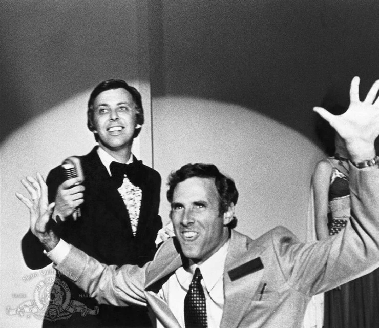 Улыбка 1975 скачать через торрент бесплатно Улыбка 1975 скачать через торрент бесплатно