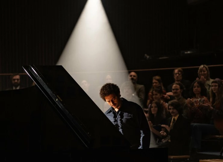 Девушка из Кельна 2025 скачать с торрента Девушка из Кельна 2025 скачать с торрента