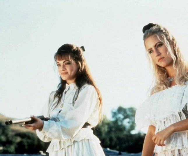 Врата времени: Рассказы о бродягах седла 1999 скачать торрентом Врата времени: Рассказы о бродягах седла 1999 скачать торрентом