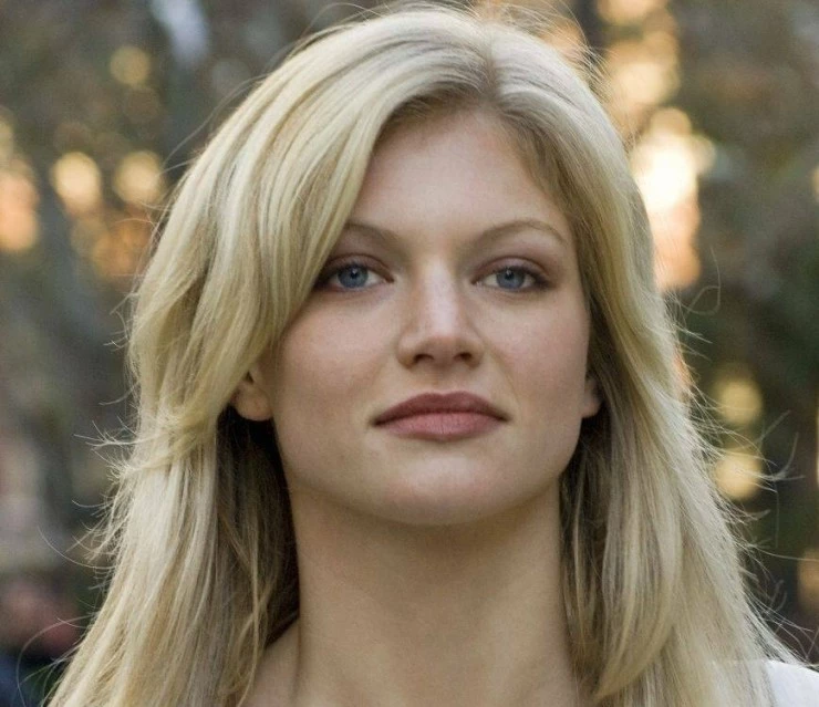 Дитя моды: Убийство Кэролайн Берн 2009 скачать торрентом Дитя моды: Убийство Кэролайн Берн 2009 скачать торрентом