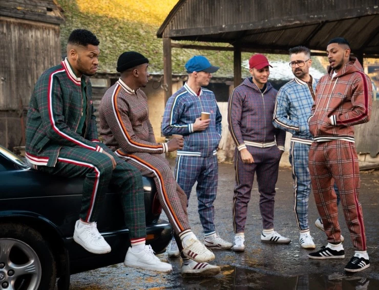 Джентльмены 2019 скачать через торрент бесплатно Джентльмены 2019 скачать через торрент бесплатно