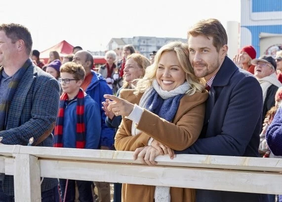 Звон рождественских колоколов 2018 скачать с торрента Звон рождественских колоколов 2018 скачать с торрента