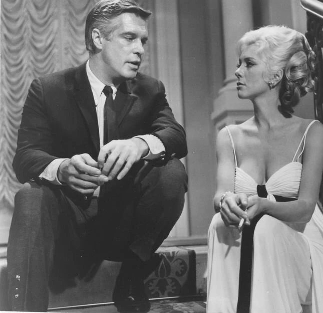 Карточный домик 1968 скачать торрентом Карточный домик 1968 скачать торрентом