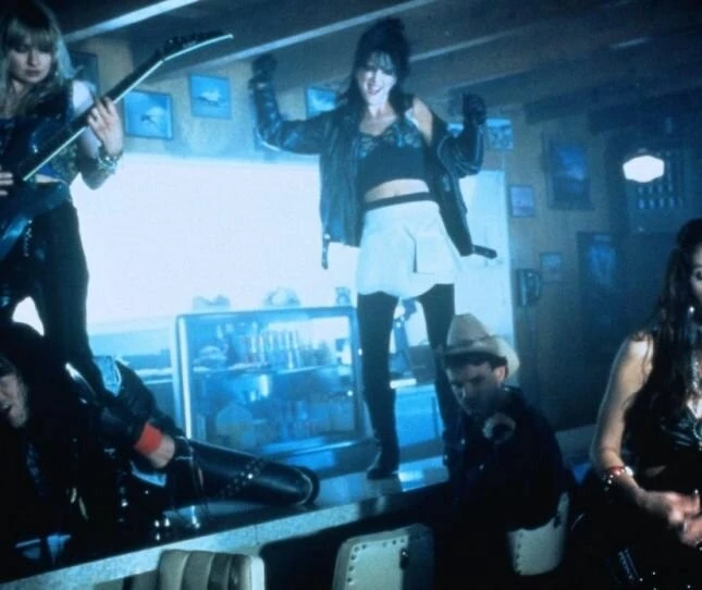 На опасной волне 1992 скачать с торрента На опасной волне 1992 скачать с торрента