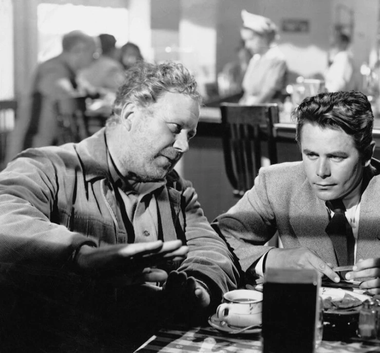 Подставленный 1947 скачать торрентом Подставленный 1947 скачать торрентом