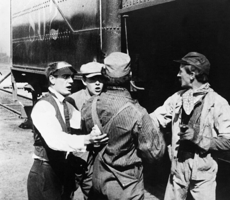 Большое ограбление поезда 1903 скачать через торрент бесплатно Большое ограбление поезда 1903 скачать через торрент бесплатно