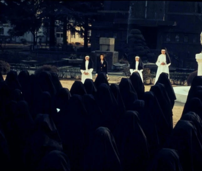 Кадр из Школа священного зверя (1974) Кадр из Школа священного зверя (1974)