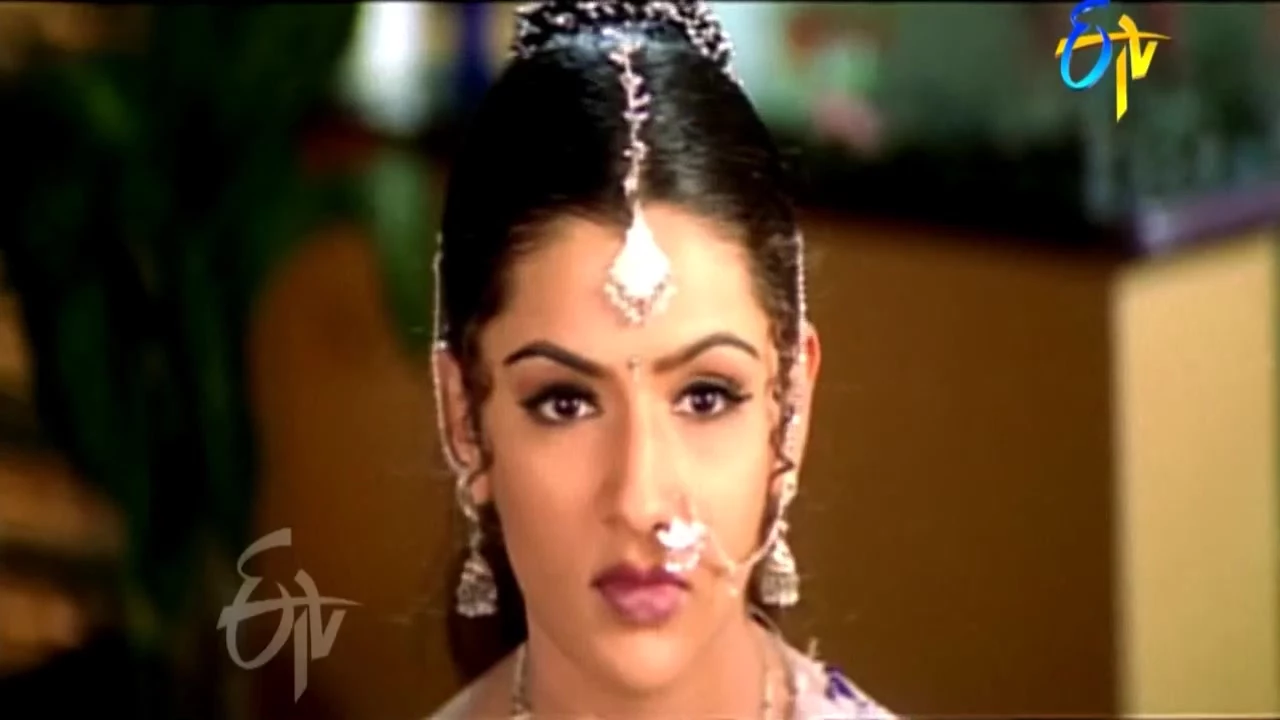 Проказник Раму / Allari Ramudu (2002)