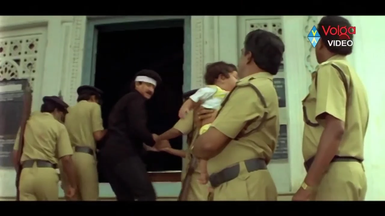 Заключенный инспектор / Khaidi Inspector (1995)