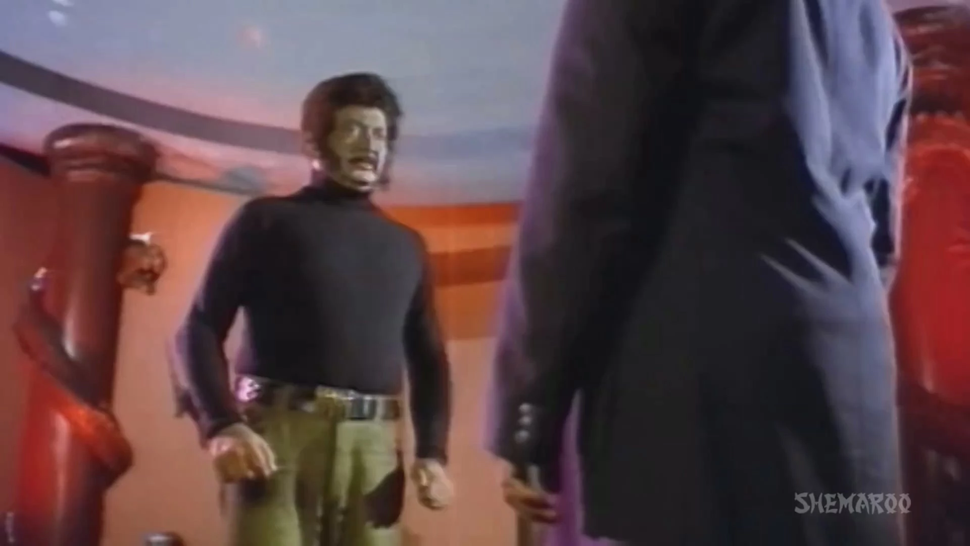 Двойная ловушка / Maha Badmaash (1977)